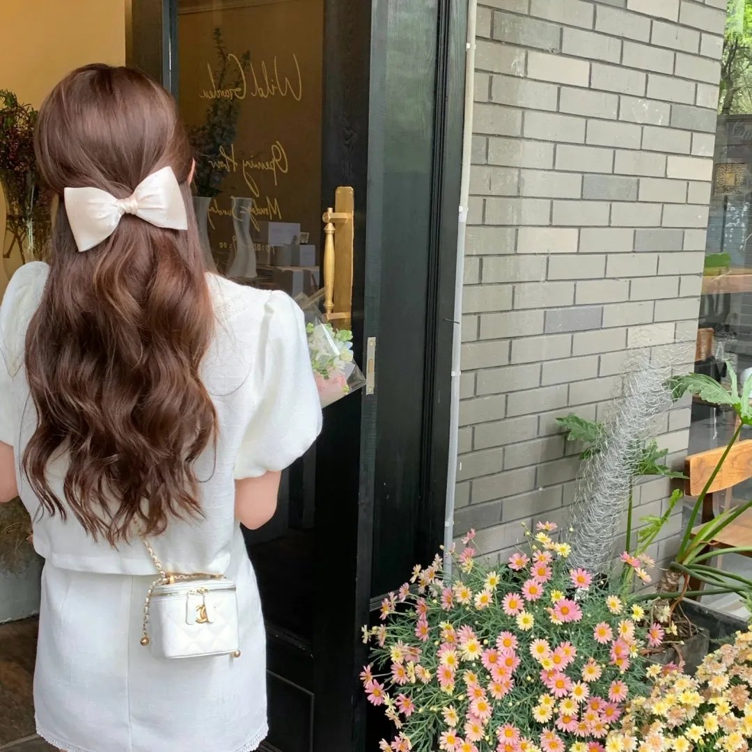 《春满魔宫》剧照